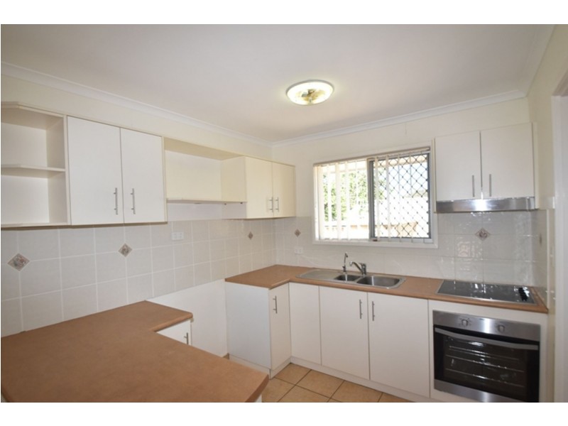 2/36 Crotty Street, Centenary Heights QLD 4350