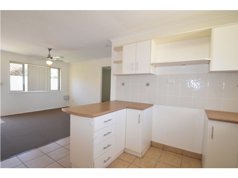 2/36 Crotty Street, Centenary Heights QLD 4350