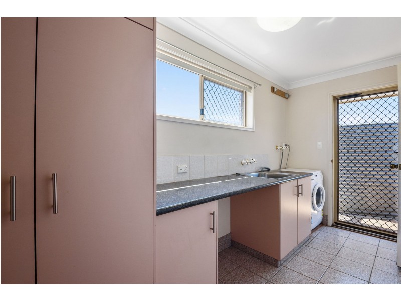 30 Werth Street, Oakey QLD 4401
