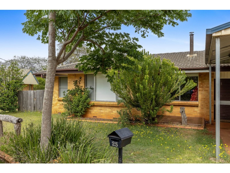 25 Batterbee Street, Rangeville QLD 4350