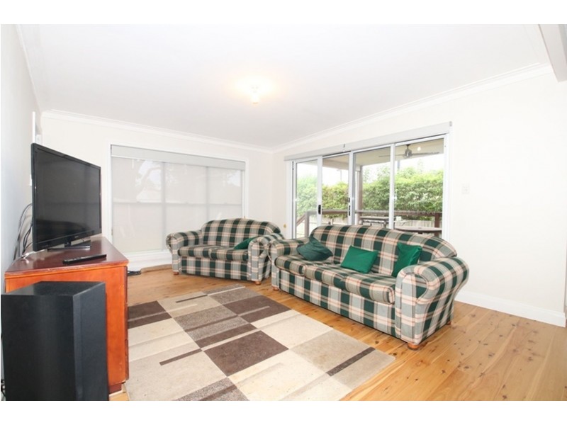 1A Wallace Street, Newtown QLD 4350