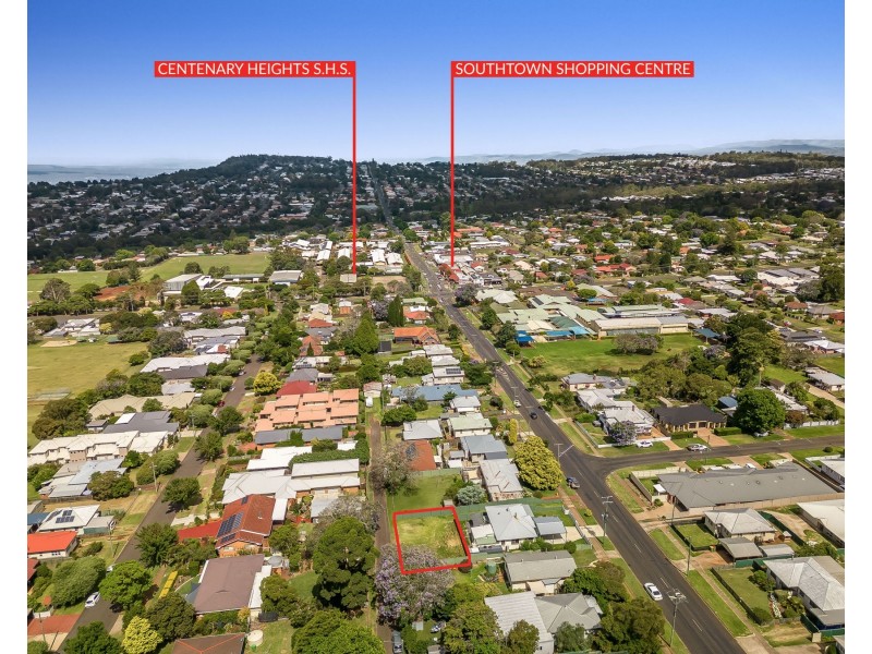 155B South Street, South Toowoomba QLD 4350