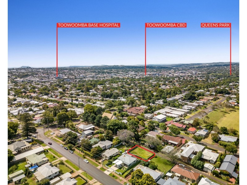 155B South Street, South Toowoomba QLD 4350