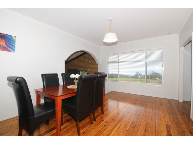 39 Martini Street, Mount Lofty QLD 4350