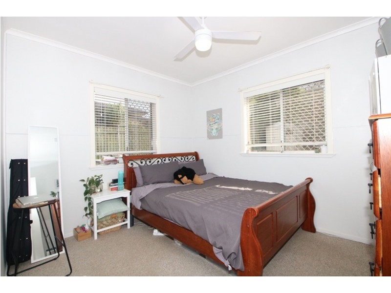 39 Martini Street, Mount Lofty QLD 4350