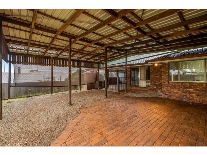 28 Banksia Street, Newtown QLD 4350