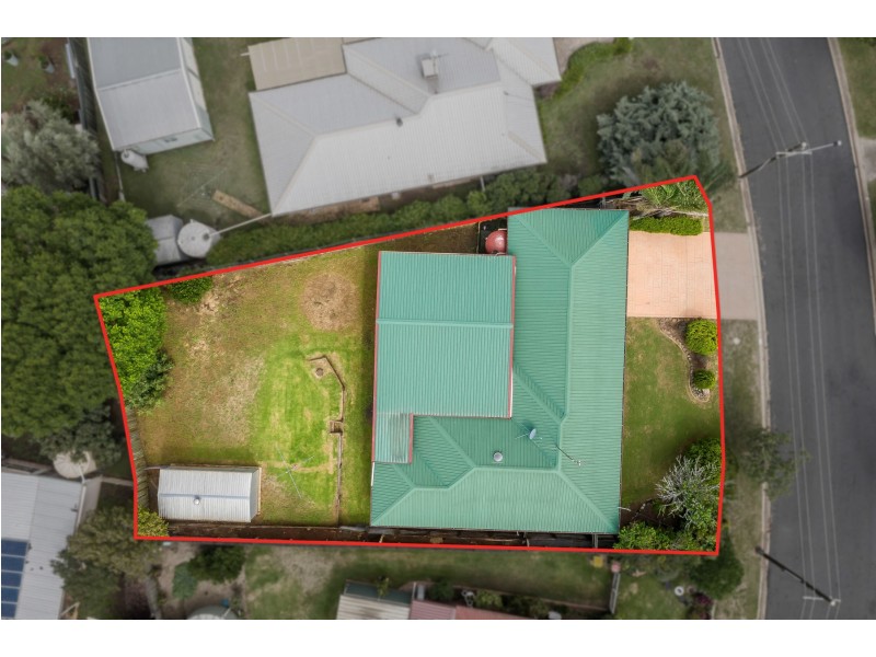 28 Banksia Street, Newtown QLD 4350