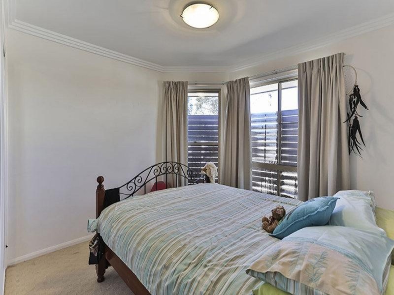 2/381 Greenwattle Street, Wilsonton QLD 4350