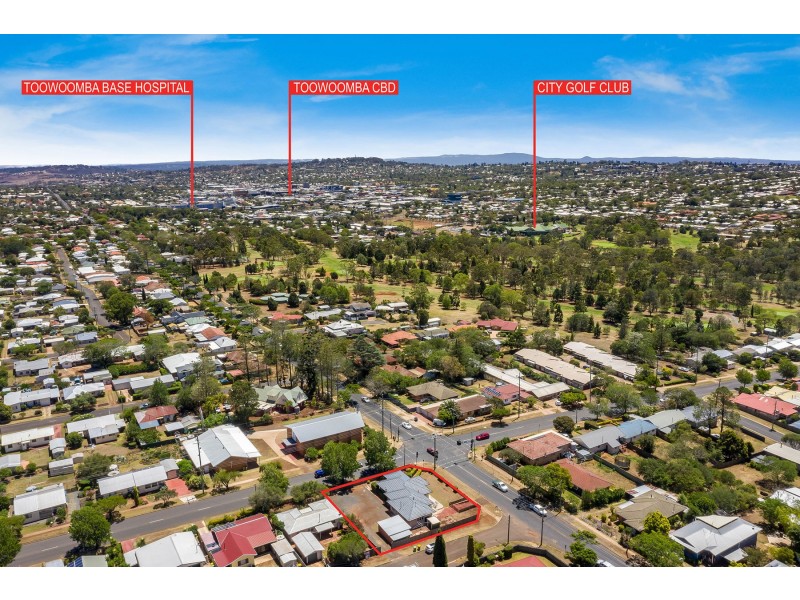 301-303 West Street, Harristown QLD 4350