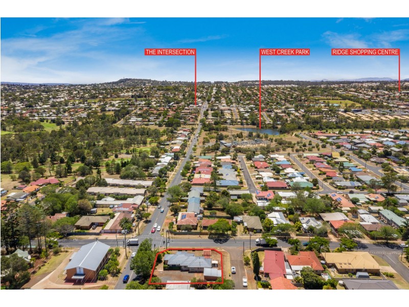 301-303 West Street, Harristown QLD 4350