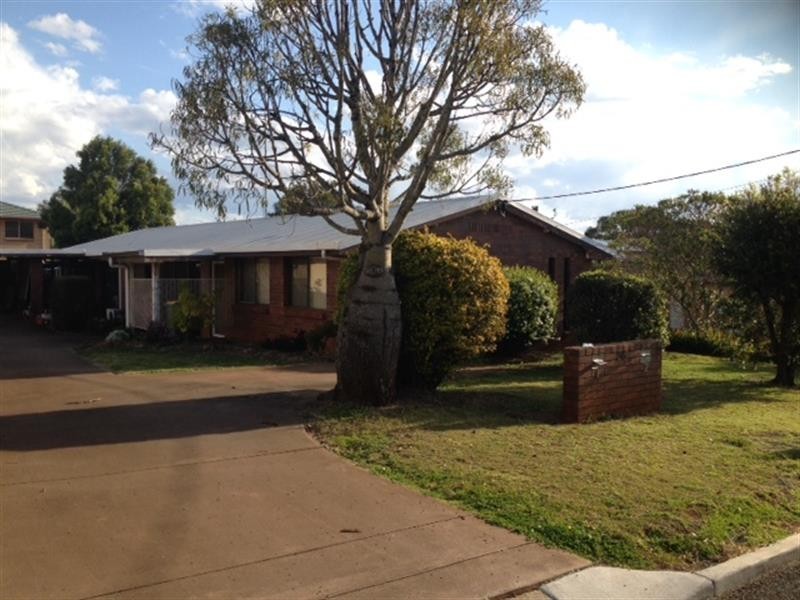 1/38 Crotty Street, Centenary Heights QLD 4350