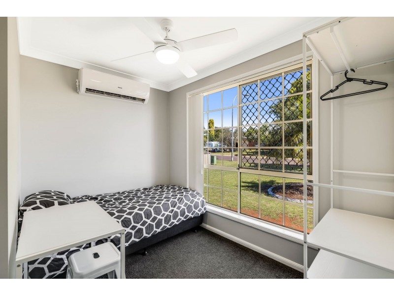 7 Pixie Drive, Kearneys Spring QLD 4350