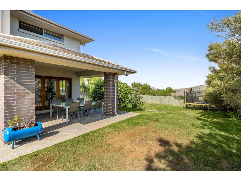 42 Wareena Crescent, Glenvale QLD 4350