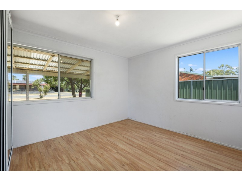 12 Rome Street, Oakey QLD 4401