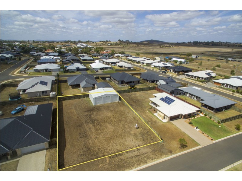 4 Toolburra Way, Westbrook QLD 4350