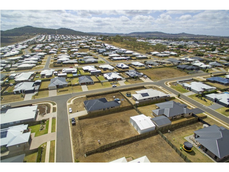 4 Toolburra Way, Westbrook QLD 4350