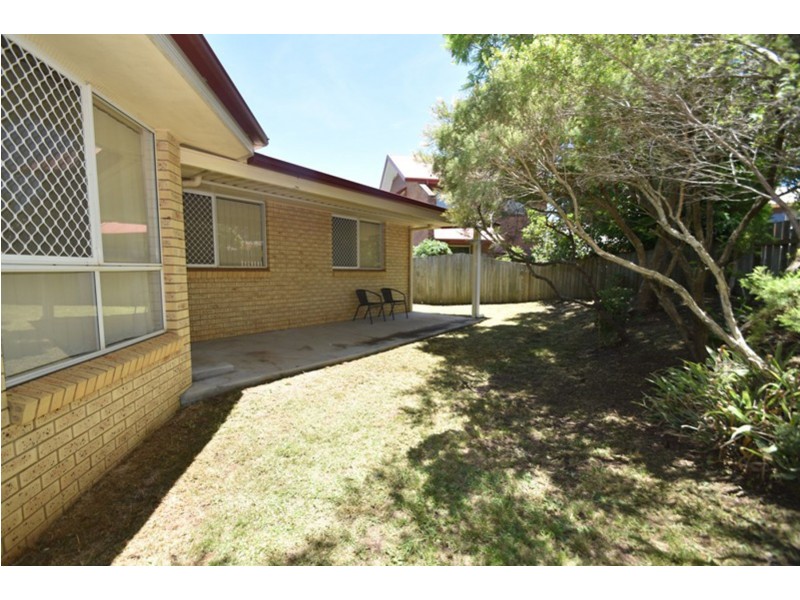 2/5 Beer Court, Kearneys Spring QLD 4350