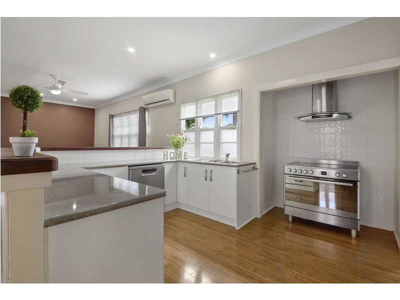 26 Violet Street, Harristown QLD 4350