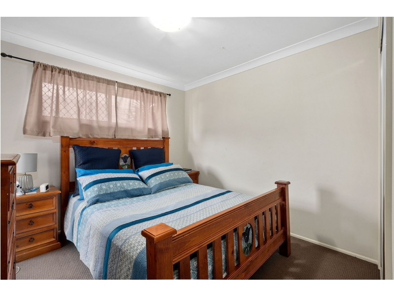3 Ace Drive, Glenvale QLD 4350