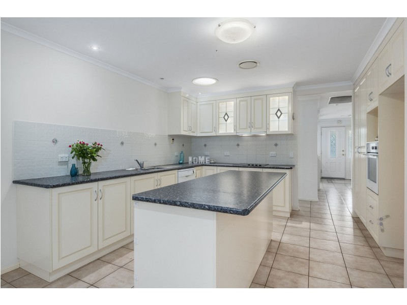 20 Patron Crescent, Glenvale QLD 4350