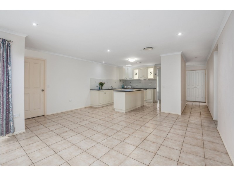 20 Patron Crescent, Glenvale QLD 4350