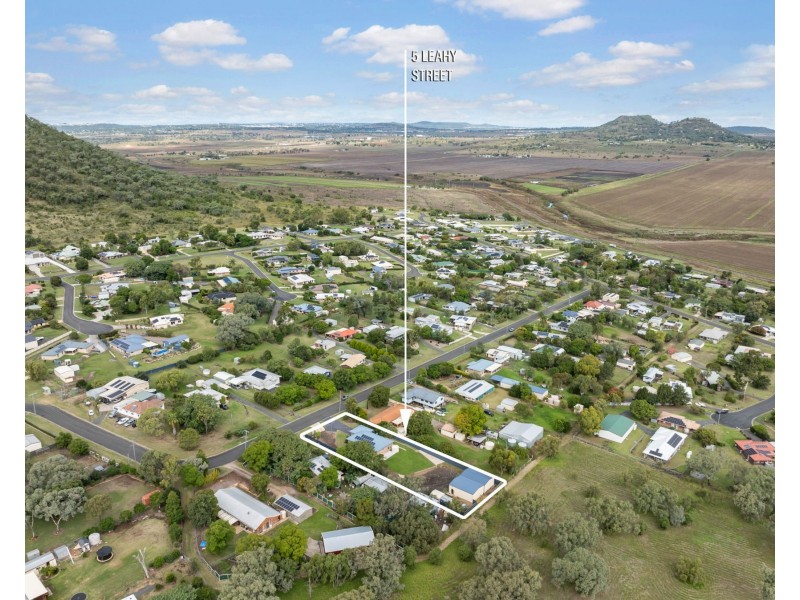 5 Leahy Drive, Kingsthorpe QLD 4400