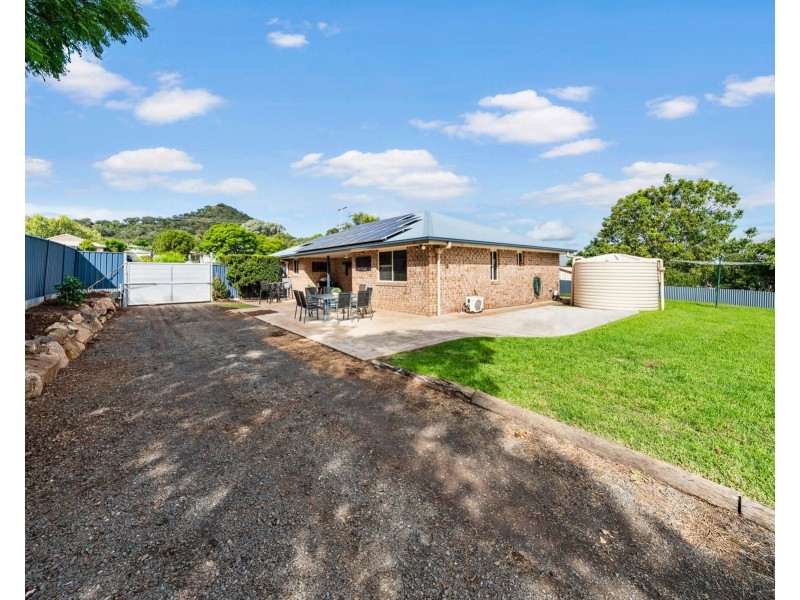 5 Leahy Drive, Kingsthorpe QLD 4400
