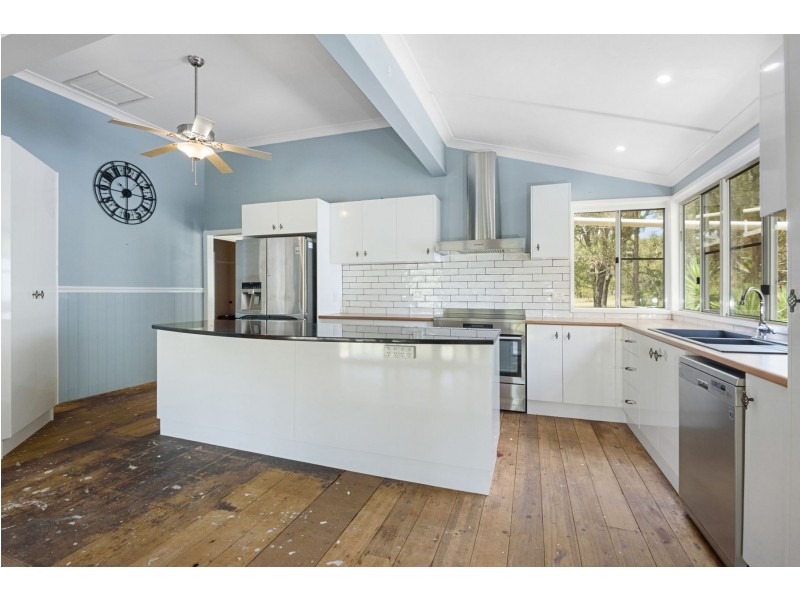 5 Lau Street, Goombungee QLD 4354