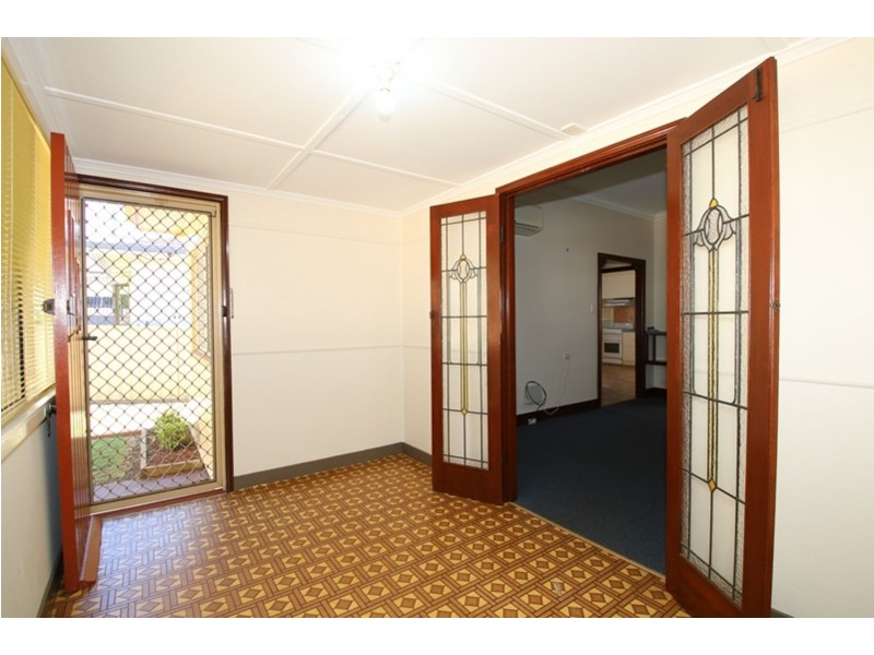 297B Hume Street, South Toowoomba QLD 4350