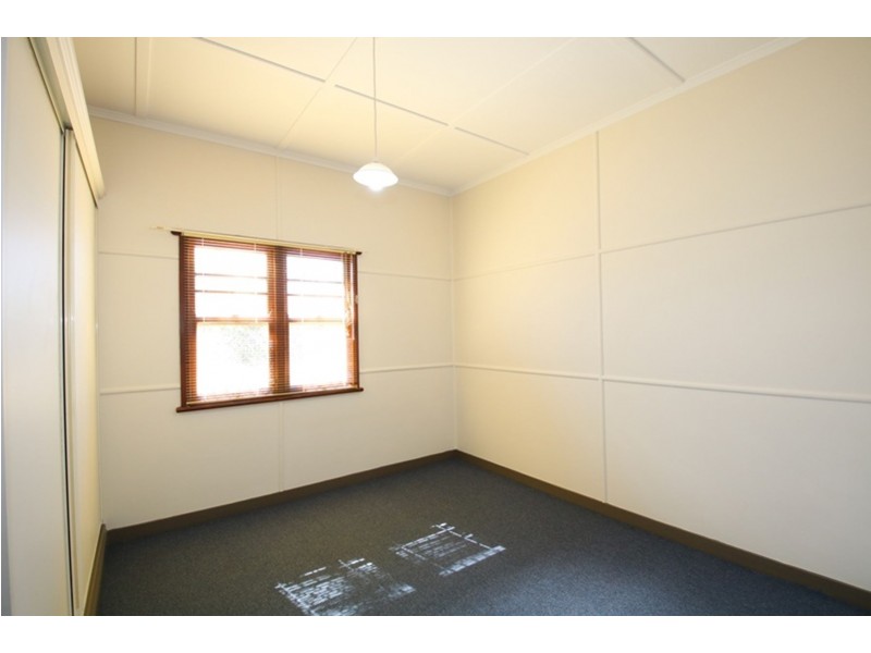 297B Hume Street, South Toowoomba QLD 4350