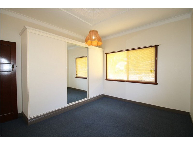 297B Hume Street, South Toowoomba QLD 4350