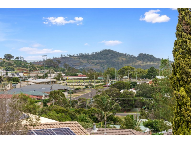 97 Gorman Street, Darling Heights QLD 4350