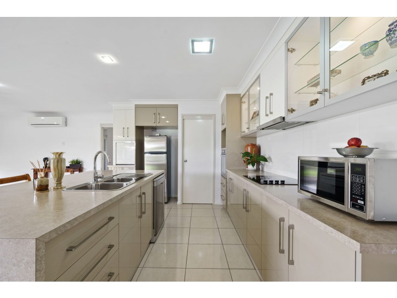 3 Neiwand Street, Kearneys Spring QLD 4350