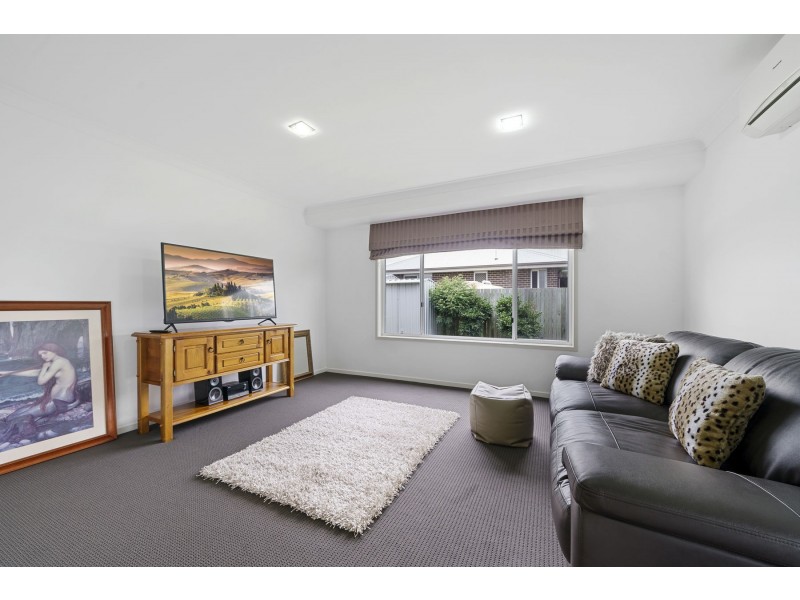 3 Neiwand Street, Kearneys Spring QLD 4350