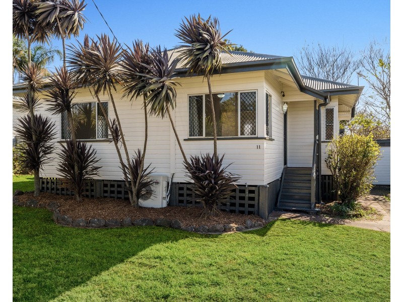 11 Dunkley Street, South Toowoomba QLD 4350