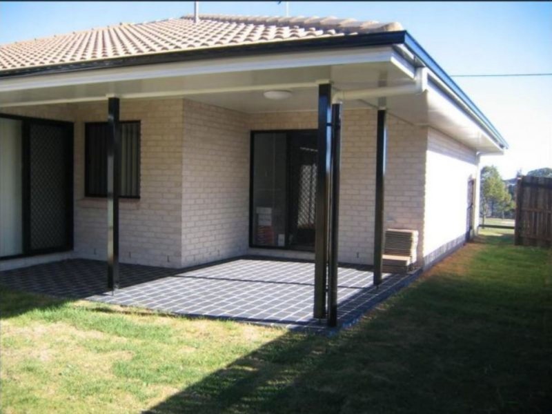 20 Mooney Street, Harlaxton QLD 4350