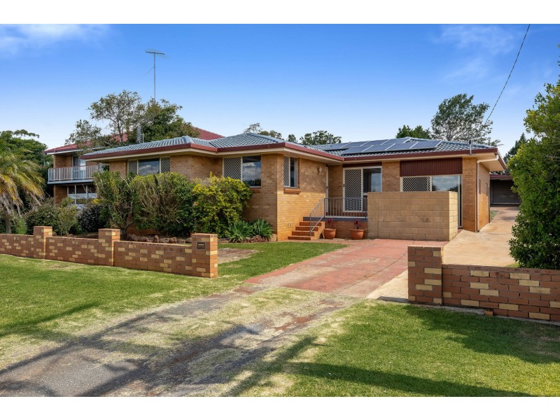 20 Shennan Street, Harristown QLD 4350