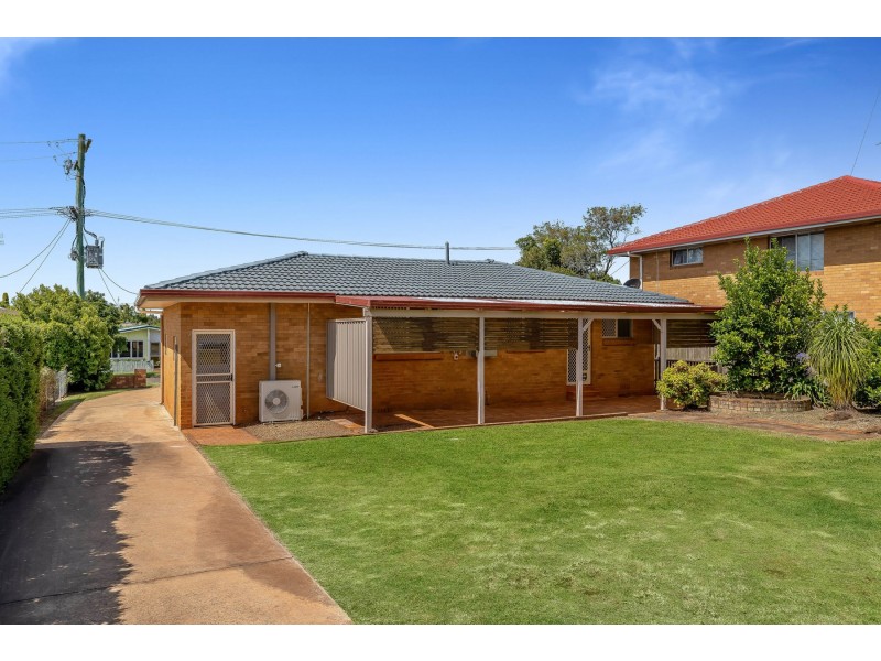 20 Shennan Street, Harristown QLD 4350