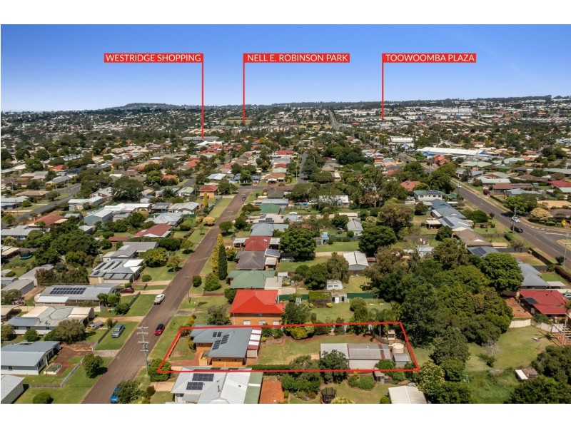 20 Shennan Street, Harristown QLD 4350