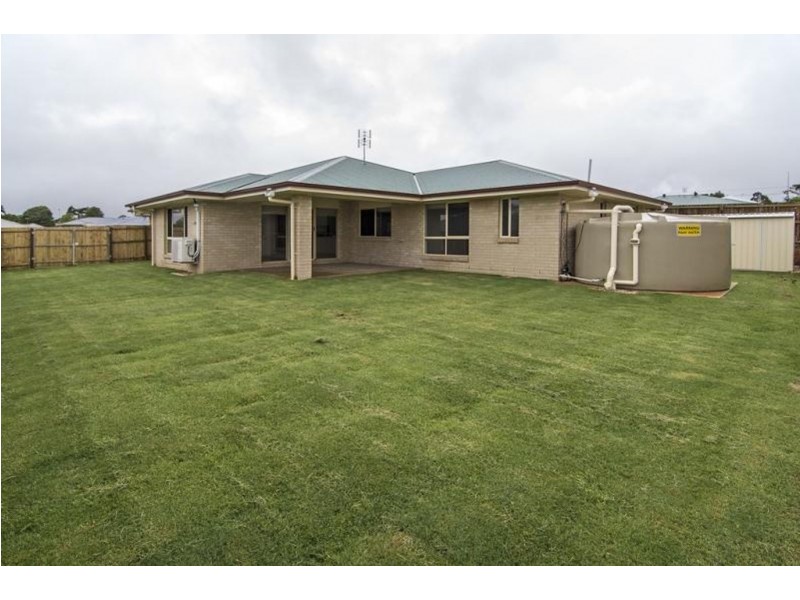 19 Sweeney Street, Kearneys Spring QLD 4350