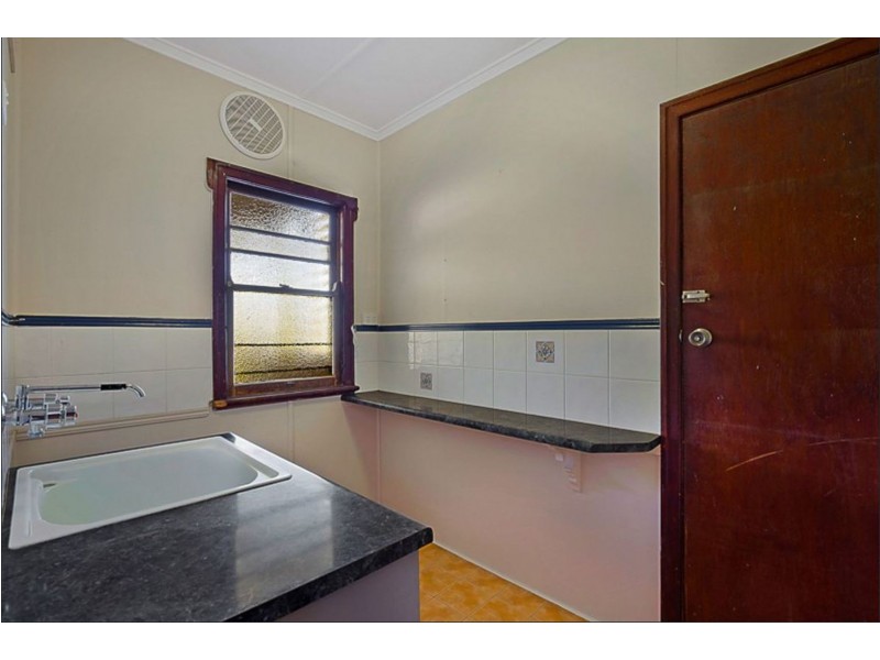 126 Bridge Street, East Toowoomba QLD 4350