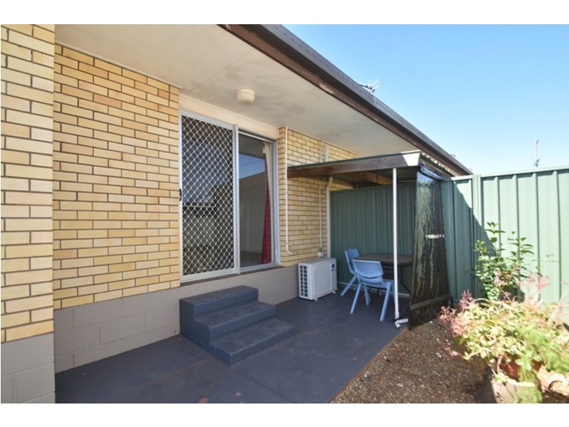 4/235a South Street, South Toowoomba QLD 4350