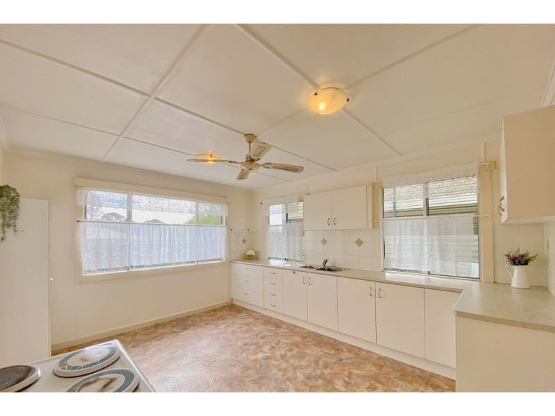 20 Hanlon Street, Newtown QLD 4350