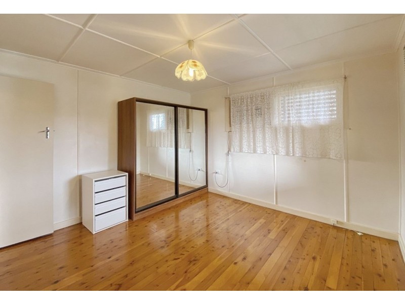 20 Hanlon Street, Newtown QLD 4350