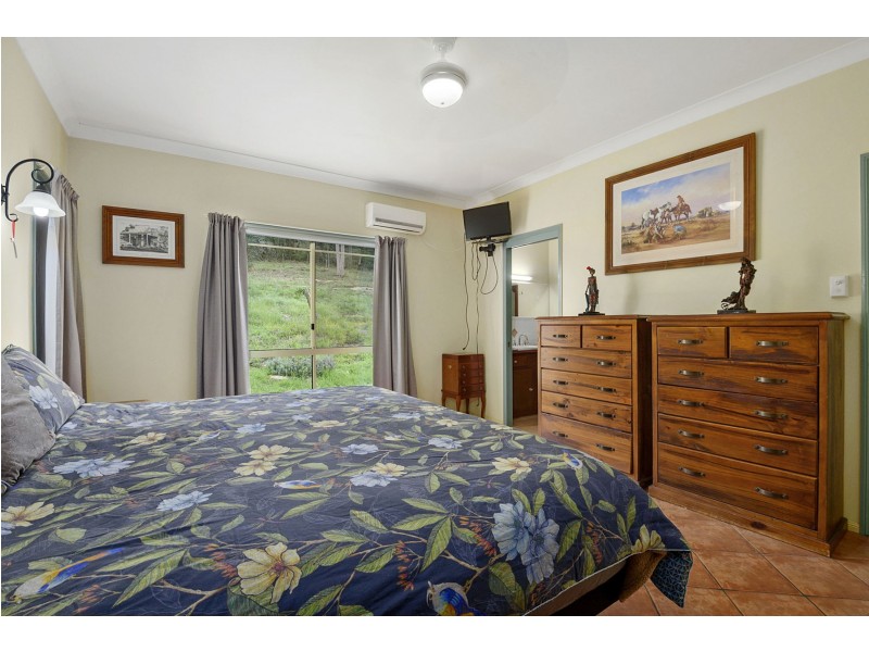 210 Goombungee Mount Darry Road, Kilbirnie QLD 4354