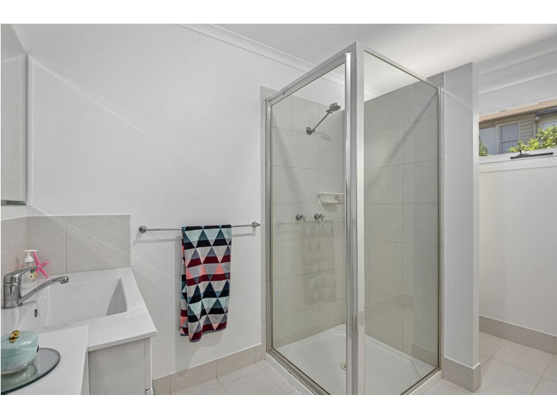 3/66 Mary Street, Mount Lofty QLD 4350