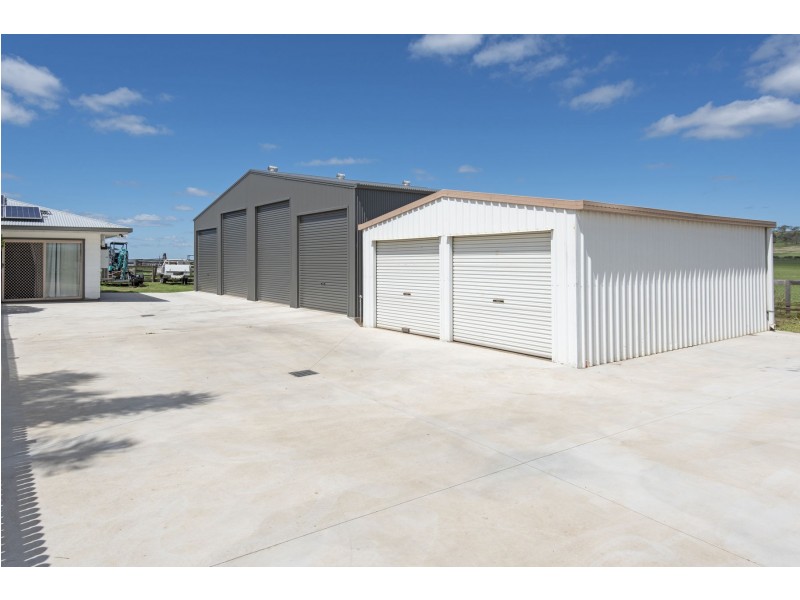 42 Moller Road, Greenmount East QLD 4359