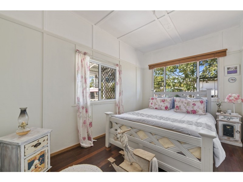 17 Victoria Street, Goombungee QLD 4354