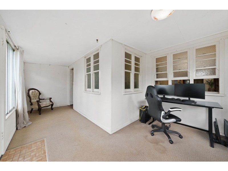 13 Mansford Street, North Toowoomba QLD 4350