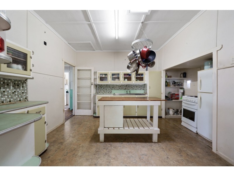 13 Mansford Street, North Toowoomba QLD 4350